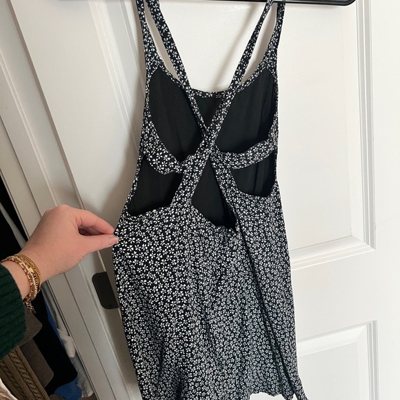 Brandy Melville Dresses & Skirts - Brandy Melville Black and White Floral Mini Dress